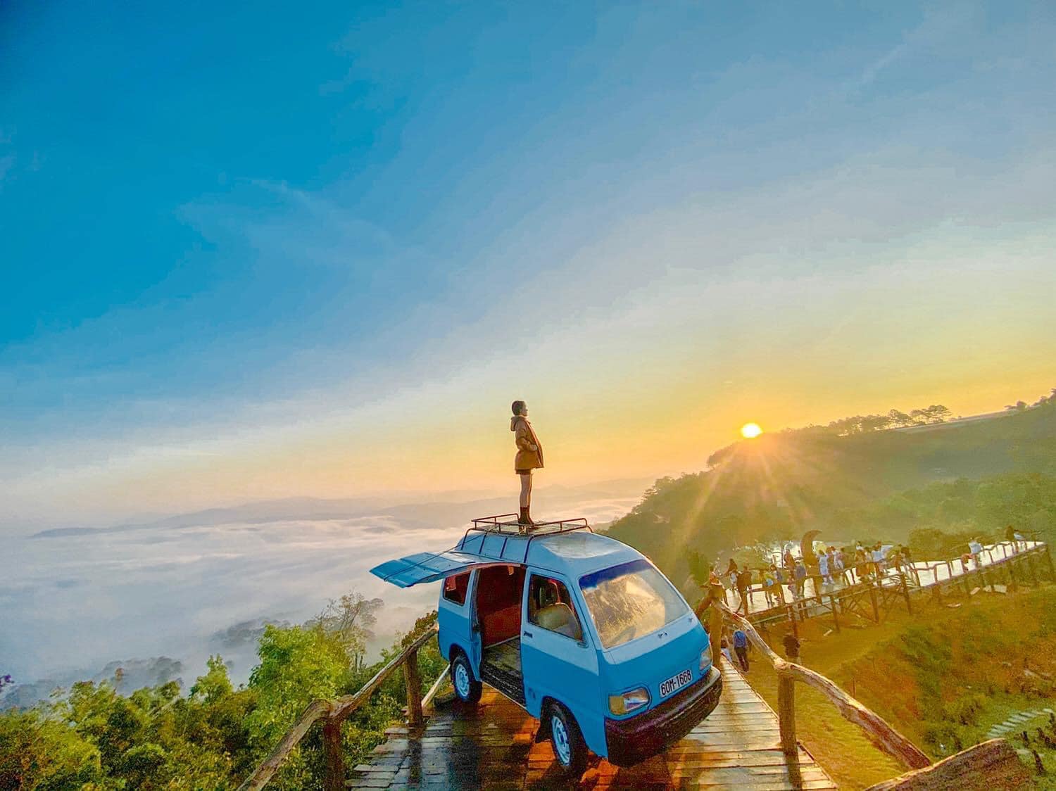 Top 10 địa điểm du lịch Đà Lạt - Du lịch Đà Lạt cuối năm - Trải nghiệm không gian lãng mạn, thư giãn