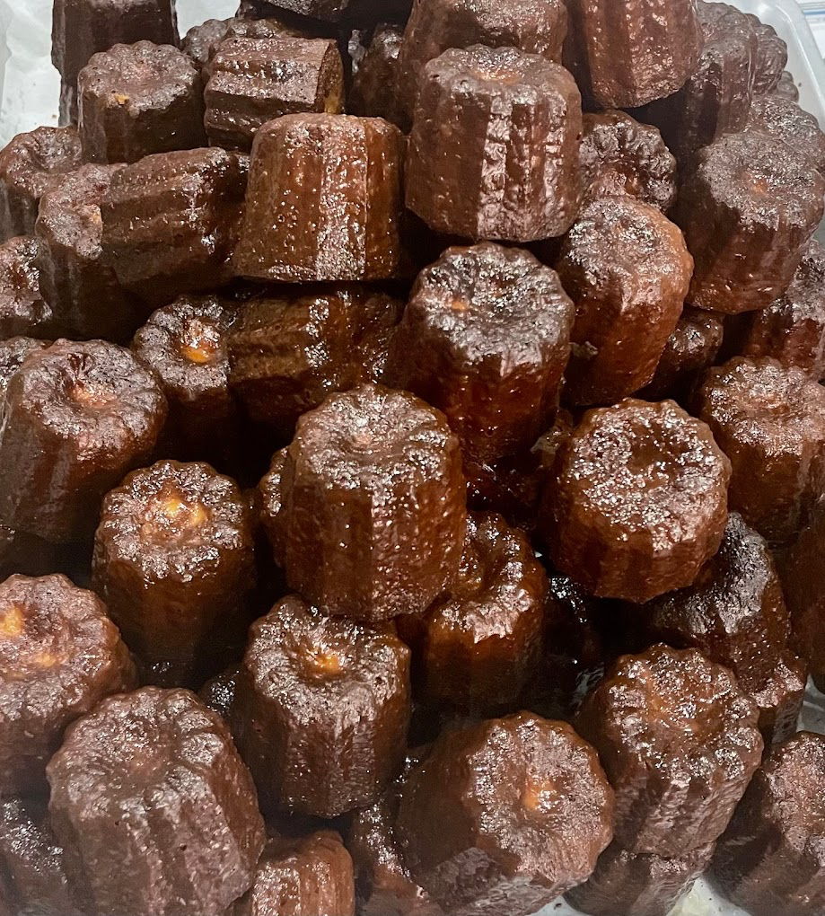 Bánh Canelés Đà Lạt