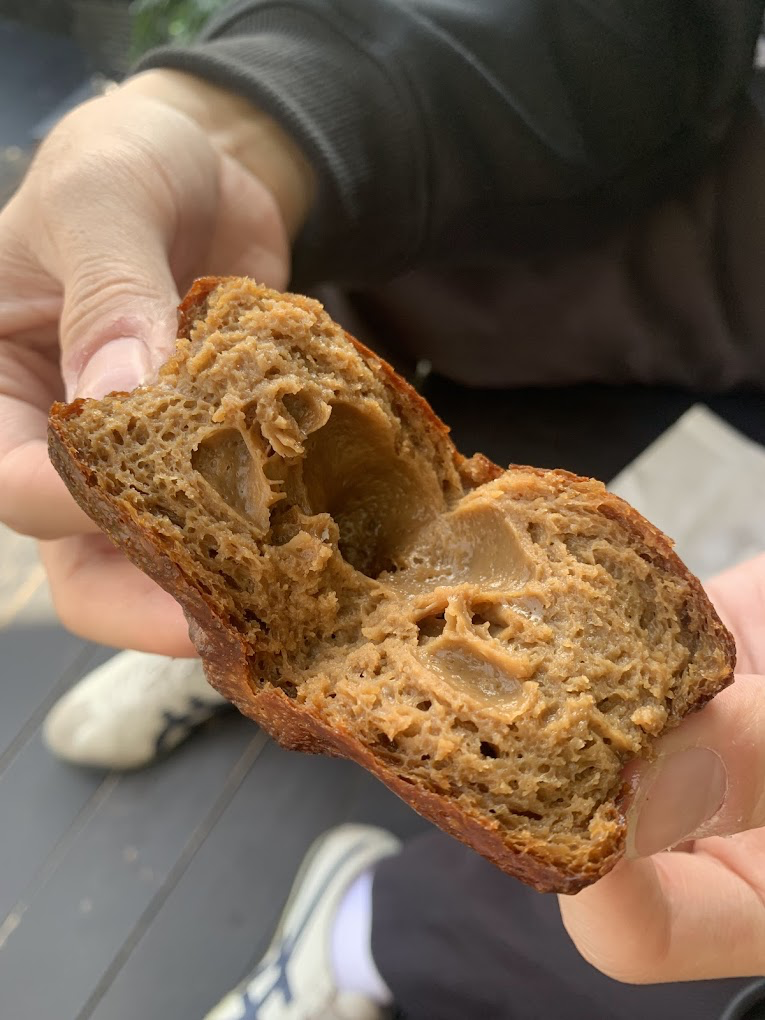 Bánh Canelés Đà Lạt