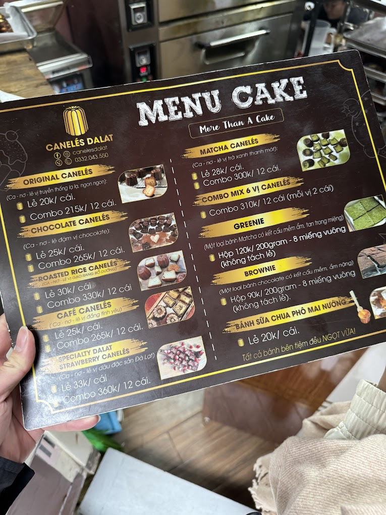 Bánh Canelés Đà Lạt, Cre: Sưu Tầm.