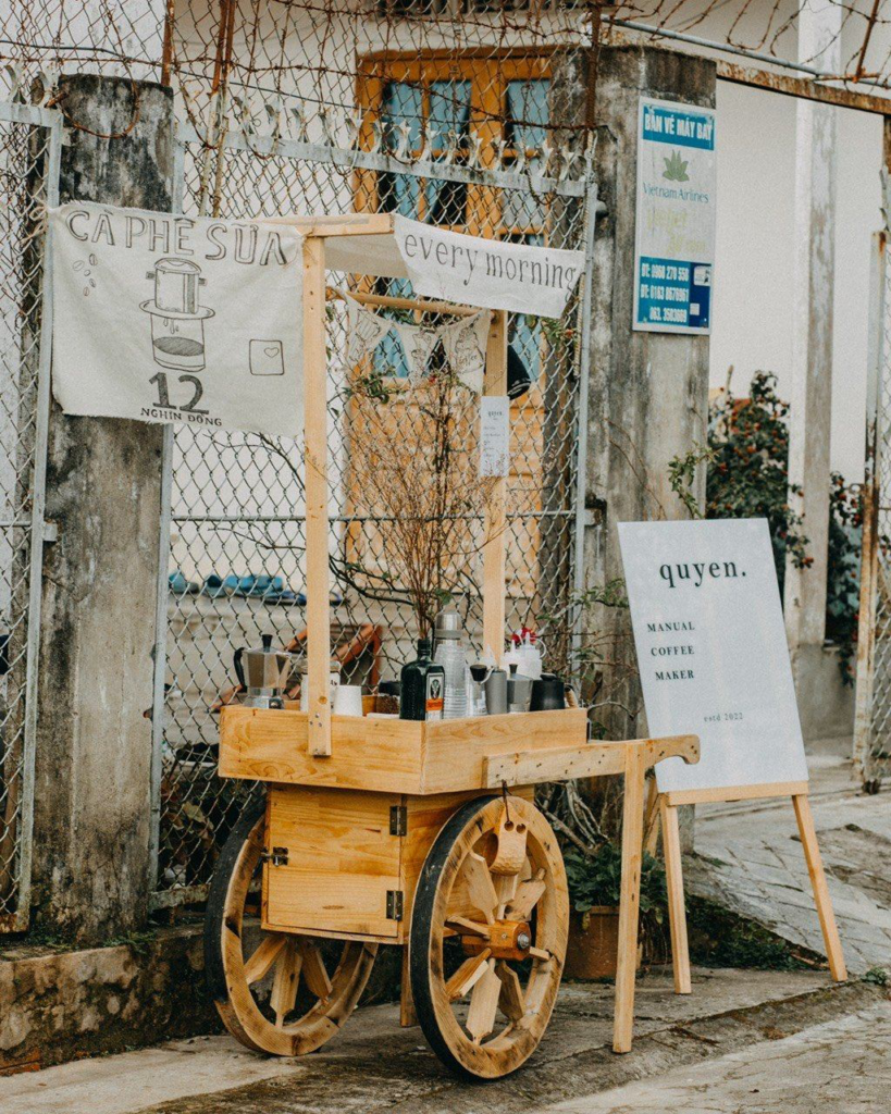 Quyen. Cafe Đà Lạt 