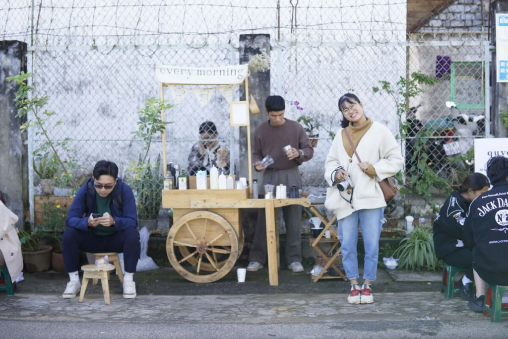 Quyen. Cafe Đà Lạt 