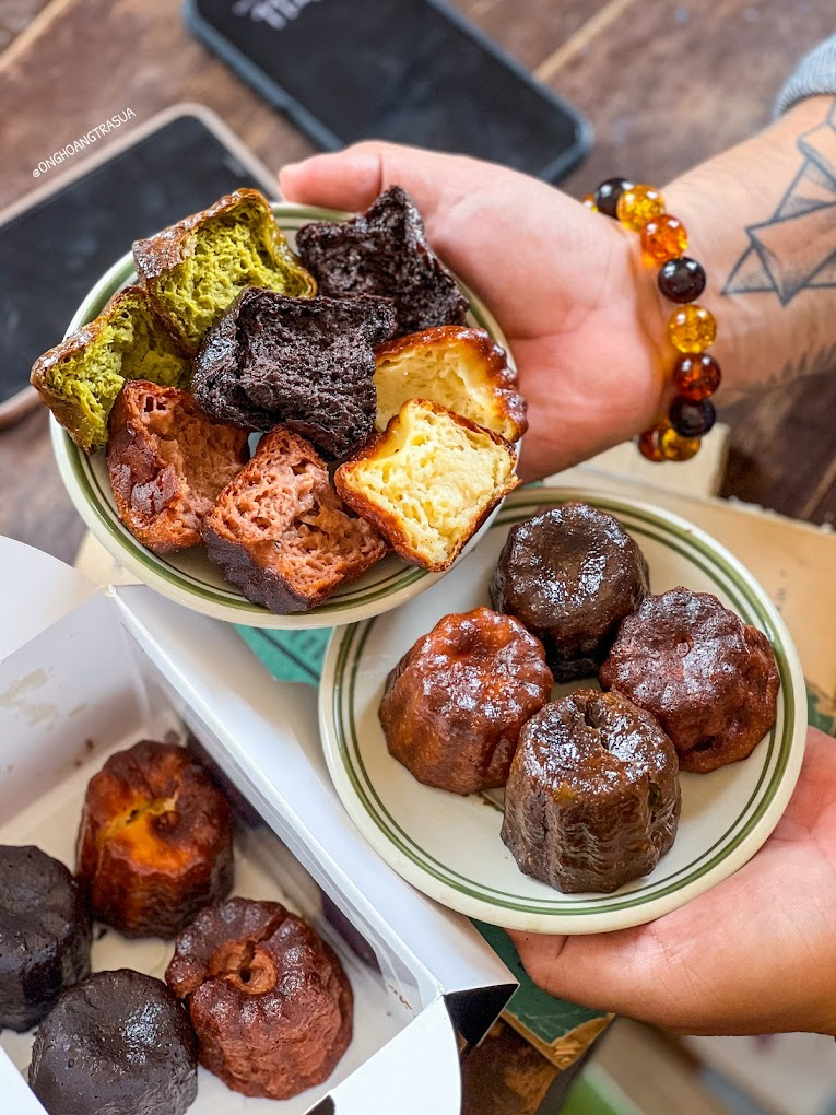 Bánh Caneles Đà Lạt