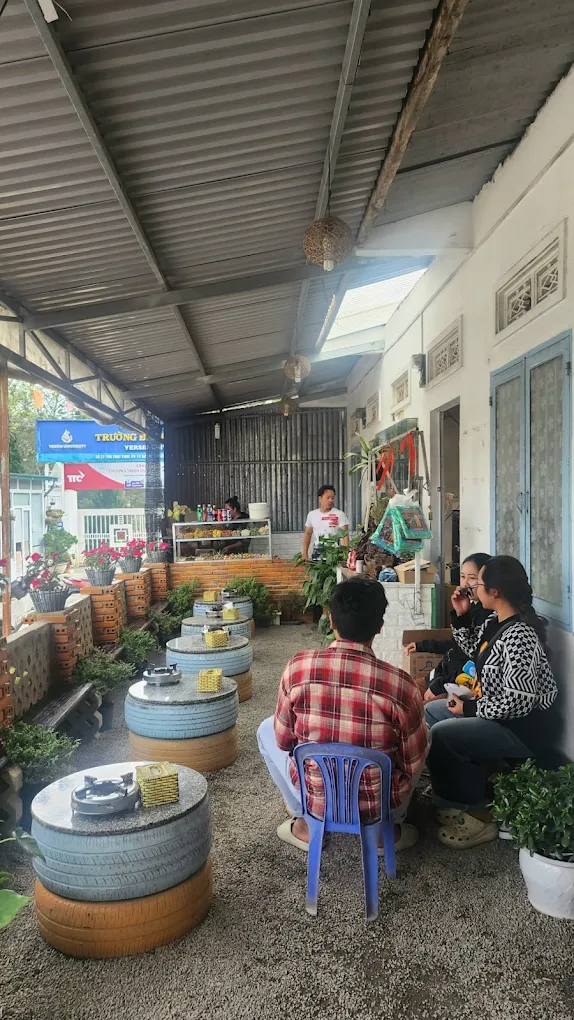 Tiệm Lẩu Nhúng 1K Lâu Đời Tại Đà Lạt